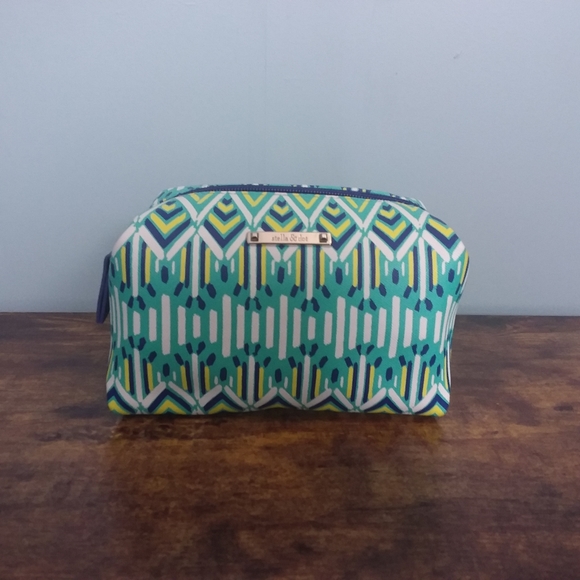 Stella & Dot Aztec Cosmetic Pouf - Picture 1 of 4